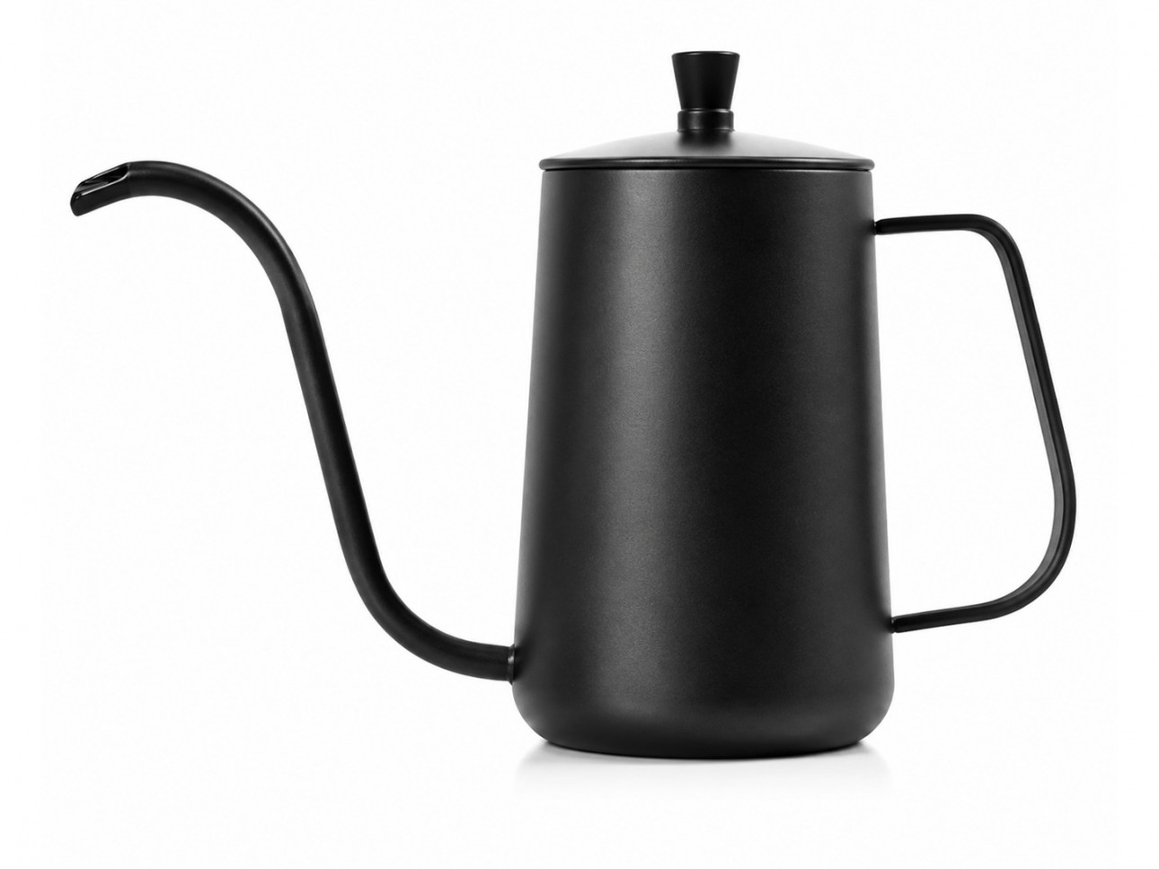 إبريق بفوهة معقوفة أسود